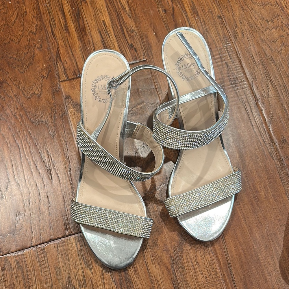 L. Miller Strappy Silver Sandals